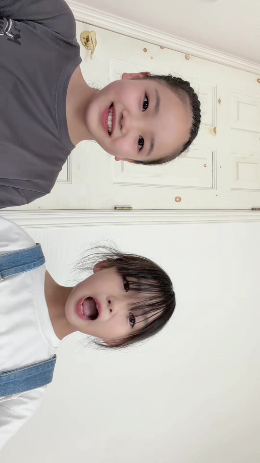 @みこ