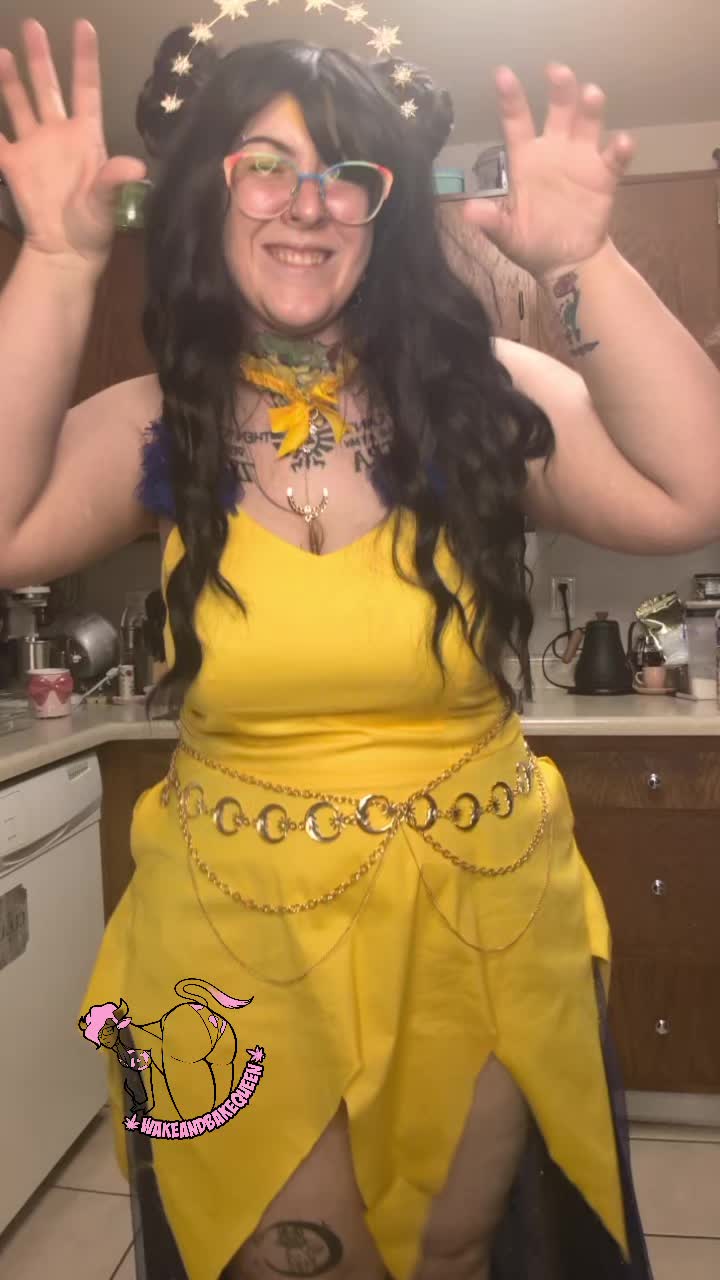 @WakeAndBakeQueen