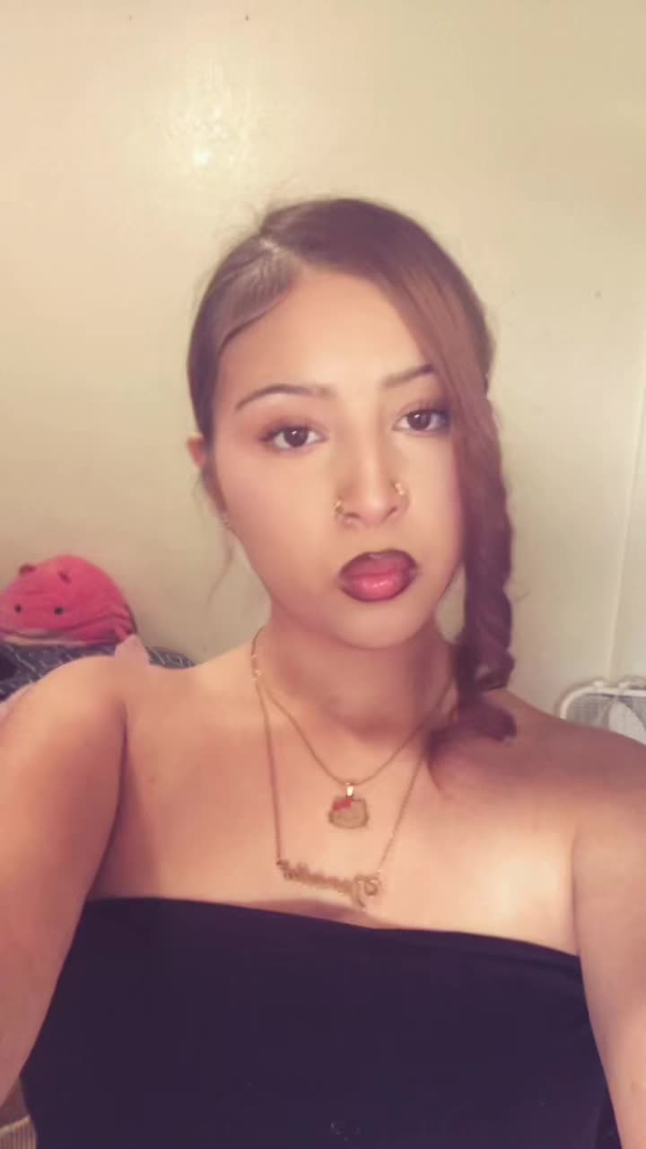 @𝐞𝐥𝐥𝐚𝜗𝜚
