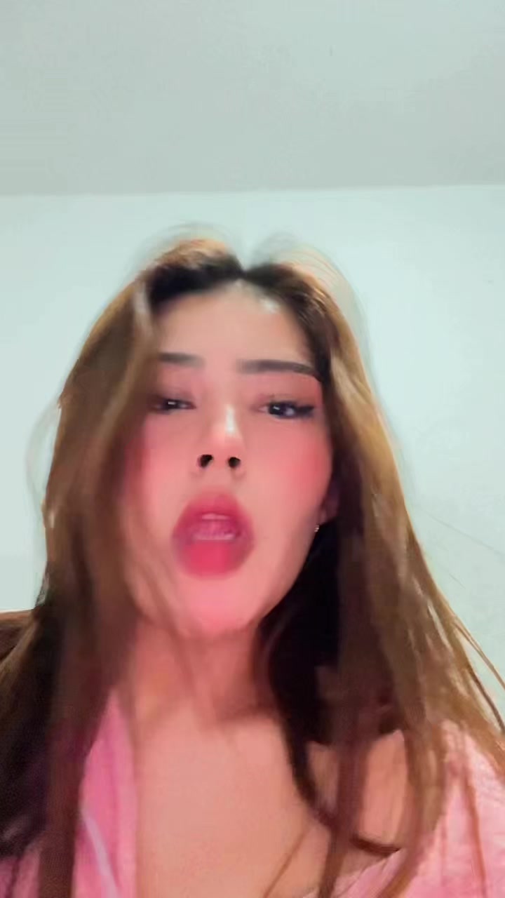@Delia Aguilar 🍓