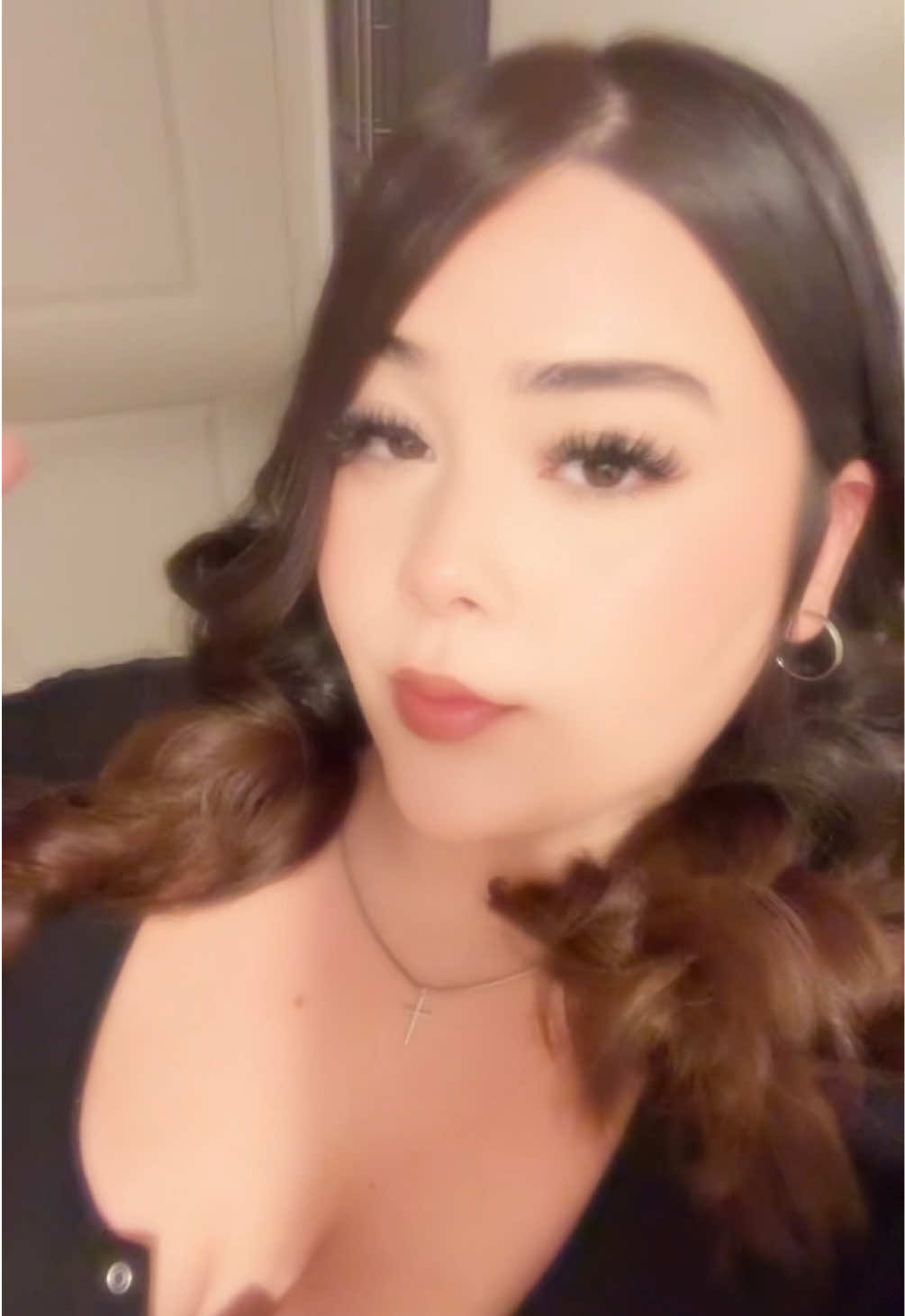 @xos.elly