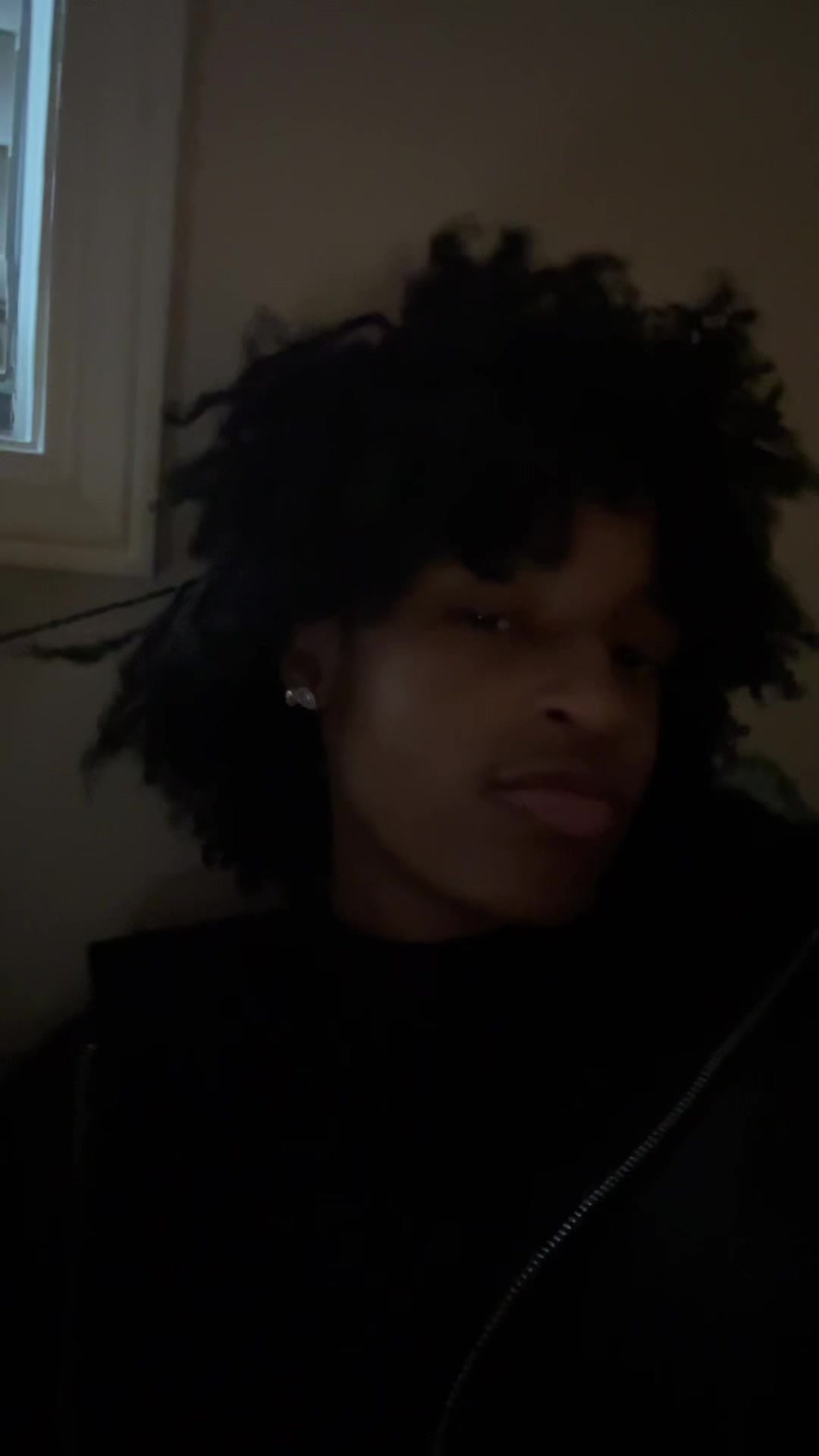 @..