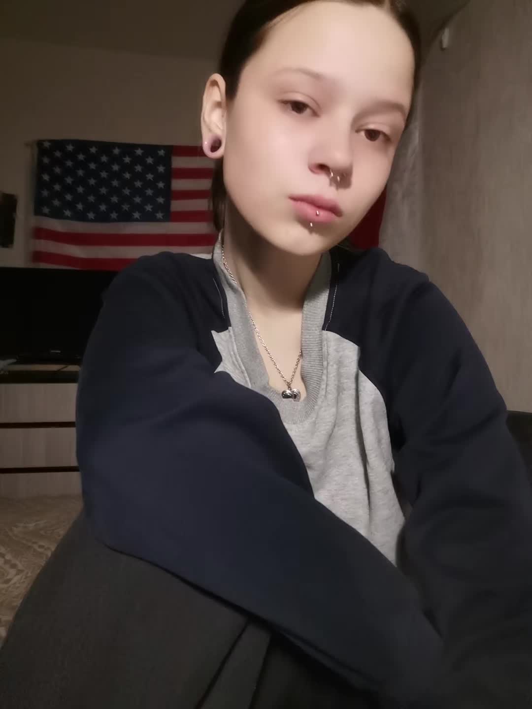 @Юра