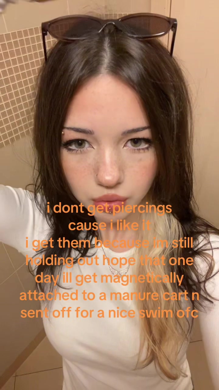 @⃟