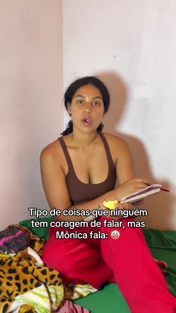 @monicadejatoba