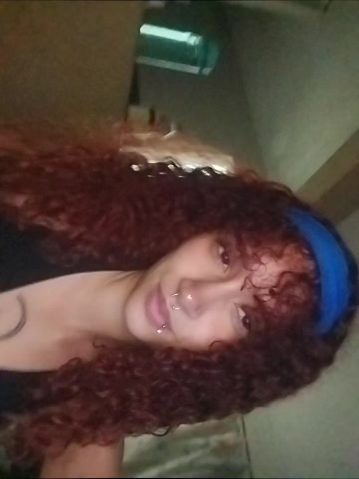 @Emilly🥀🔮