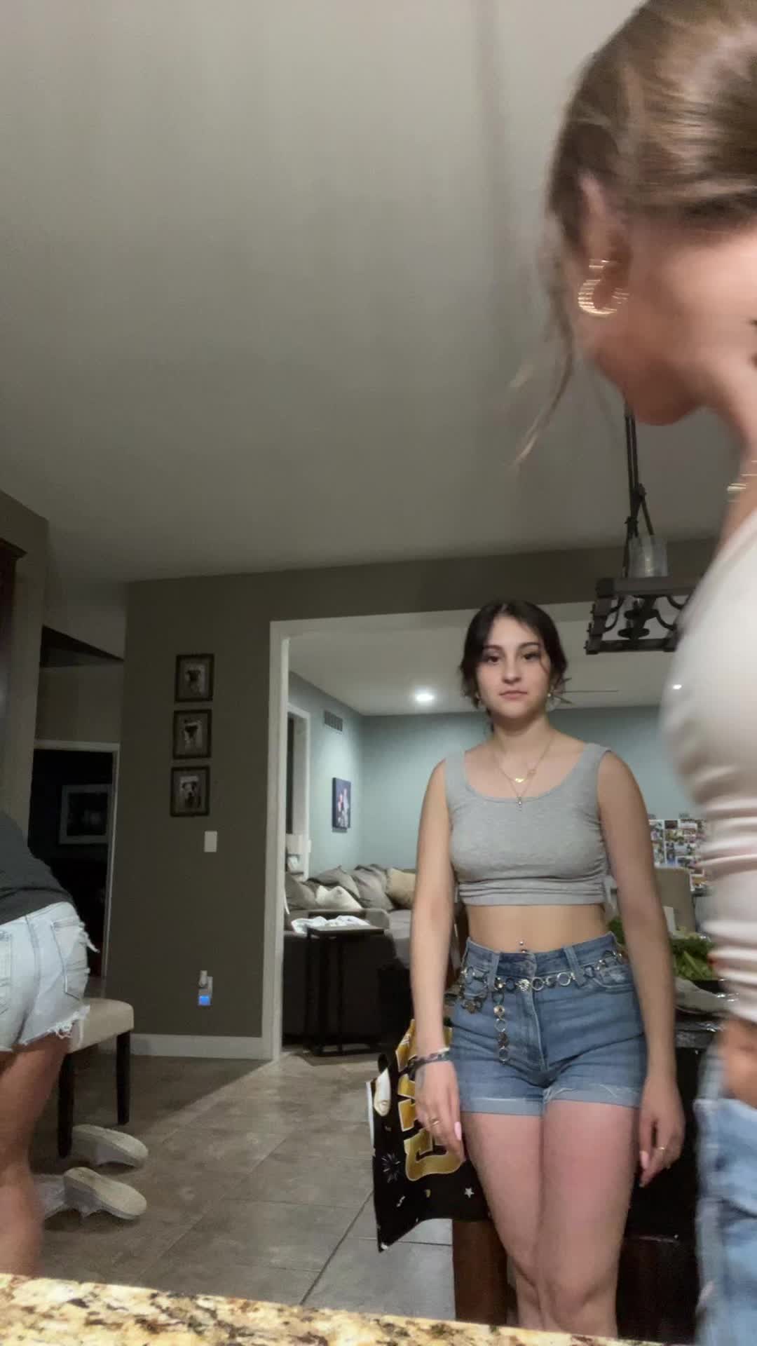 @me0w_spam17