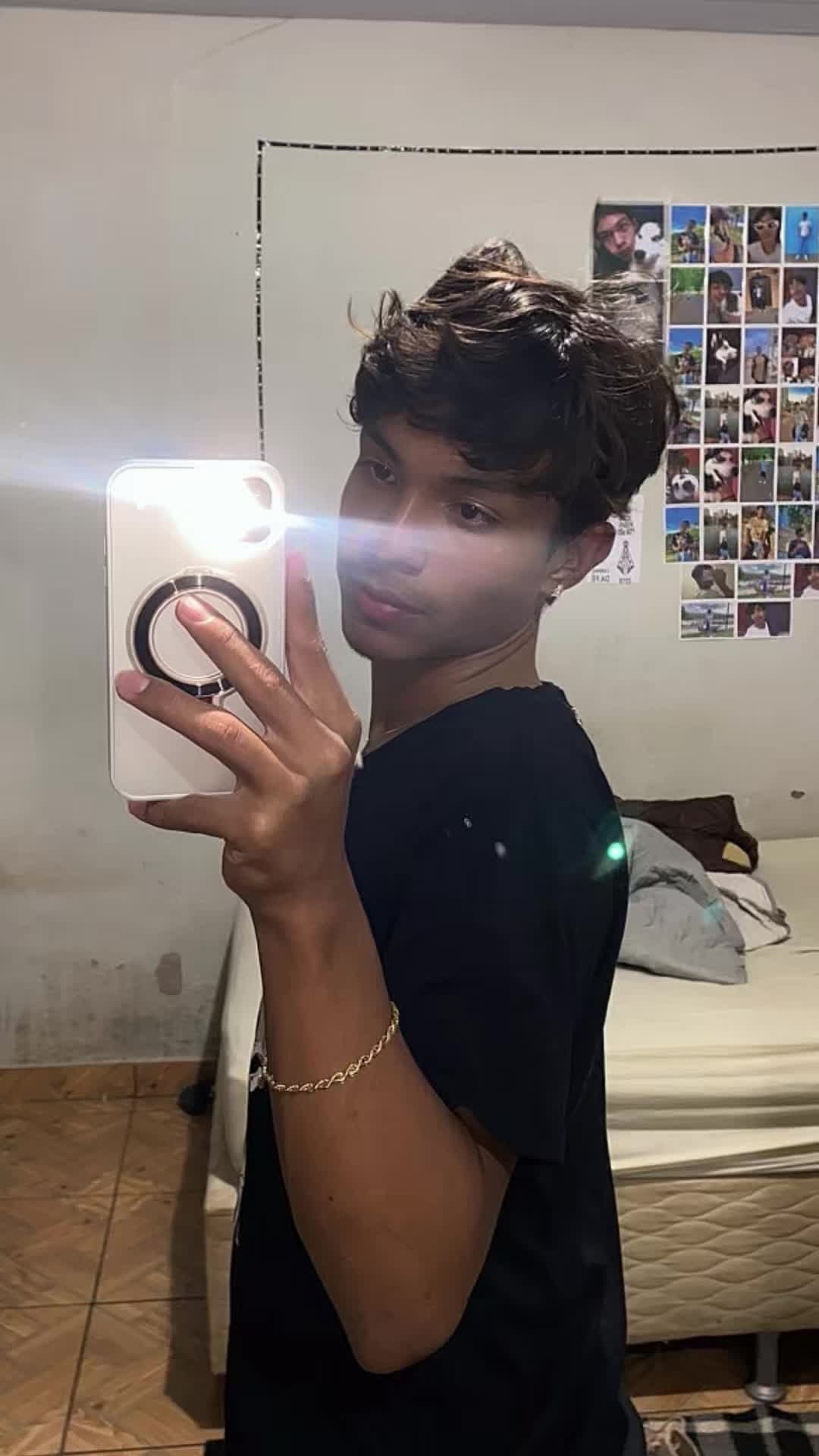 @Chloe Victoria