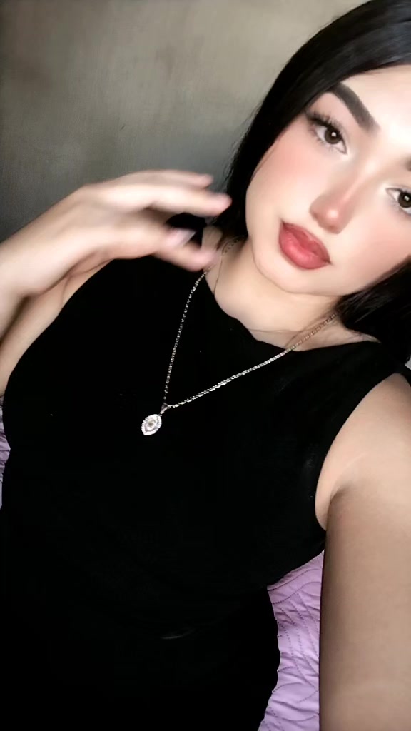 @Naomi Reyes🍒