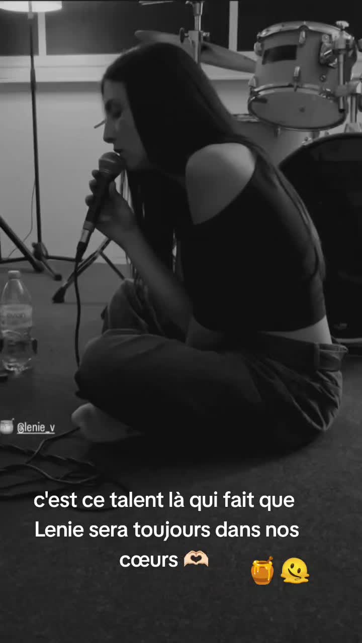 @Leniefans