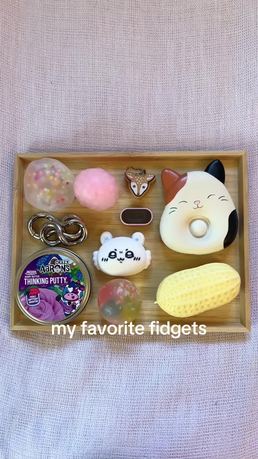 @amimi fidgets (*´꒳`*)
