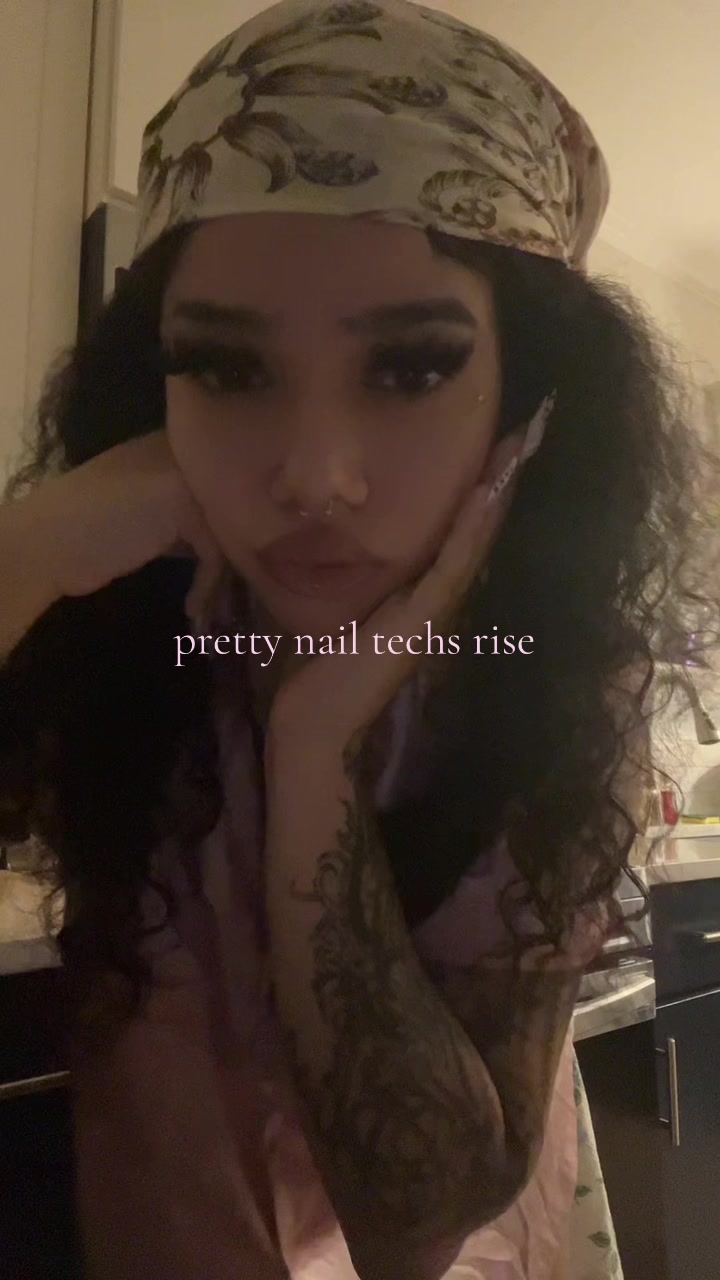 @nailsforangelz