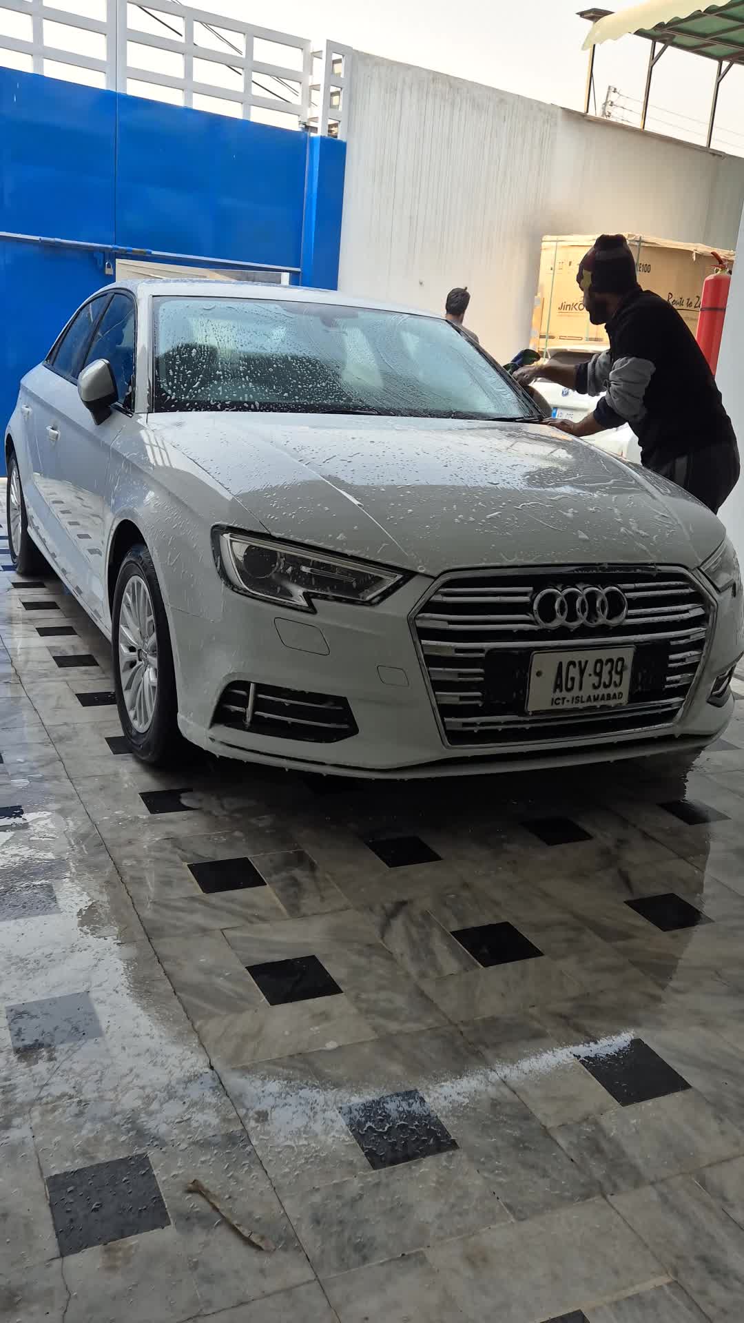 @👑 K H &Lambda; ₩ &Lambda; R 👑 🚘  🏎