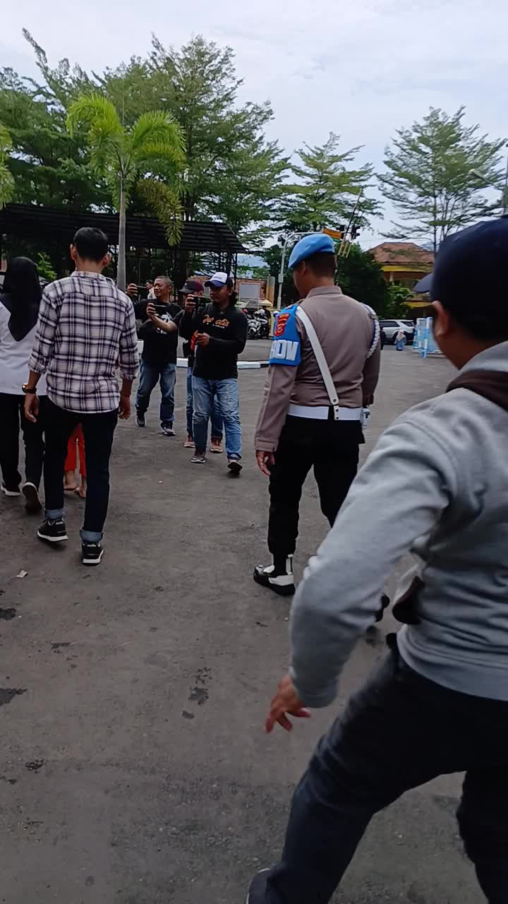 @Sussie Sang Jurnalis Patroman