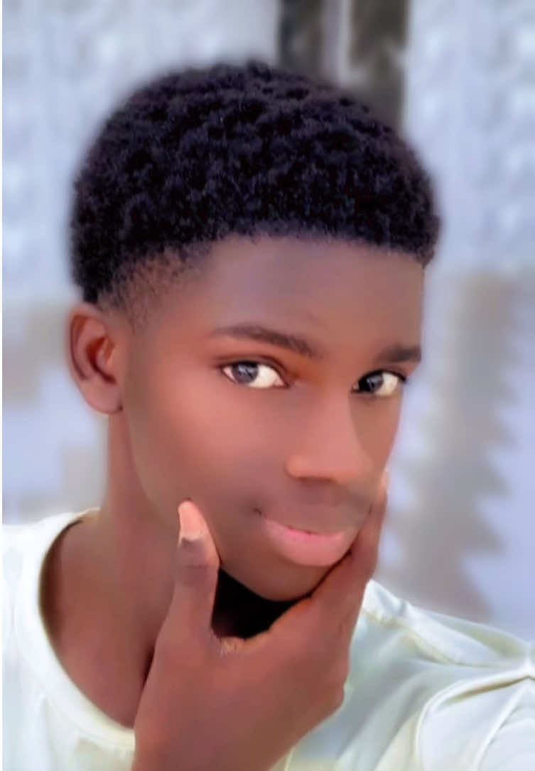 @𖣘🇸🇳𝑩𝑴𝑪💙❤️✪