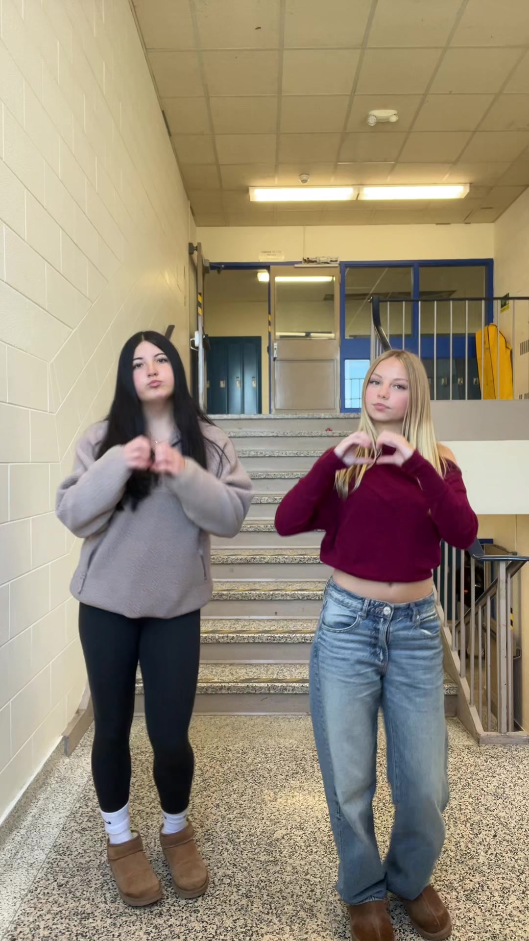 @avaellie