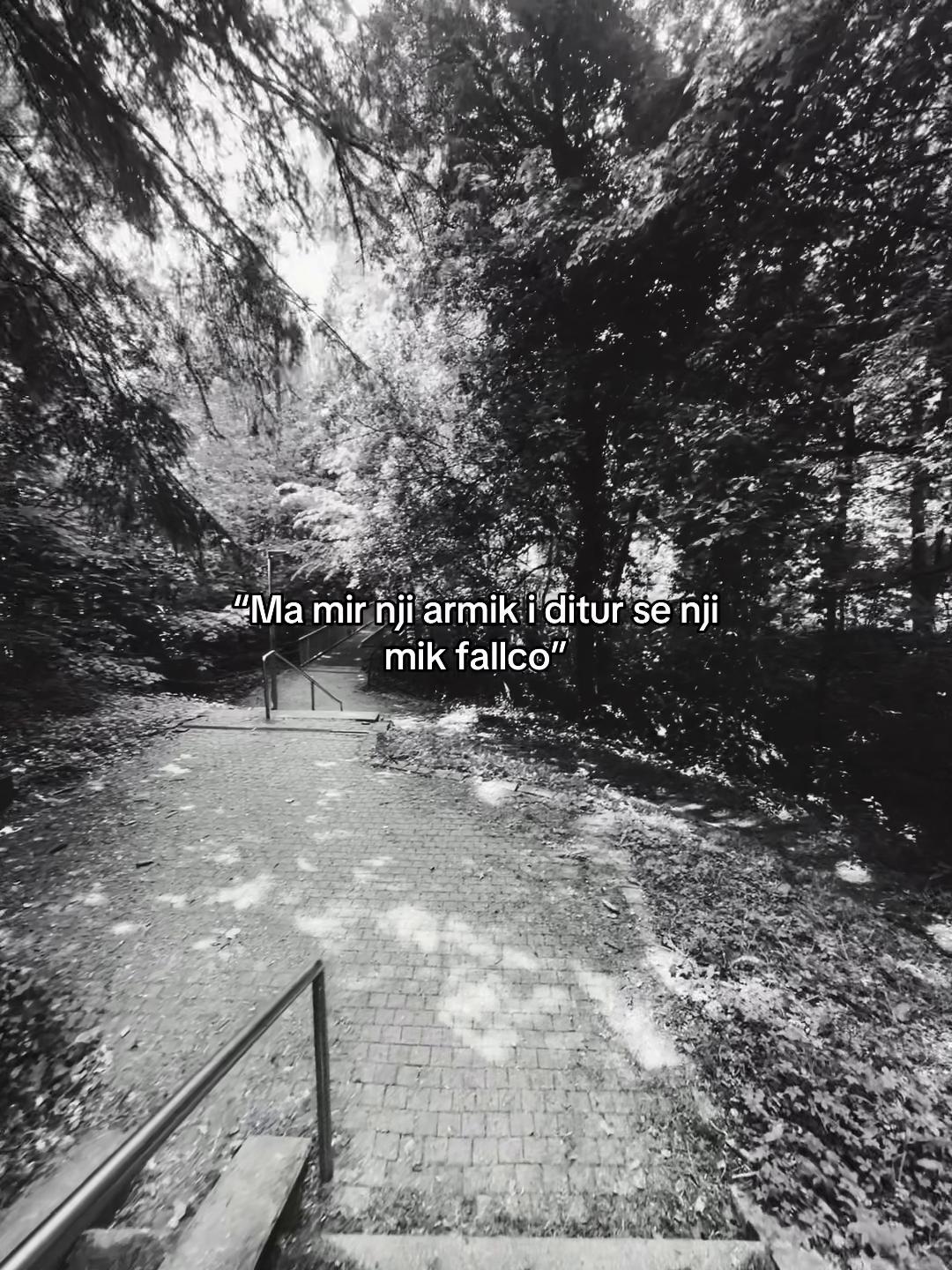 @𝐂𝐚𝐥𝐥 𝐌𝐞 𝐓𝐨𝐧𝐢