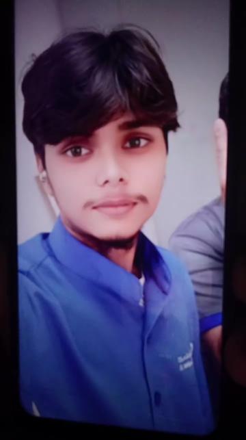 @👑Mohan paswan🇳🇵❤️🇦🇪
