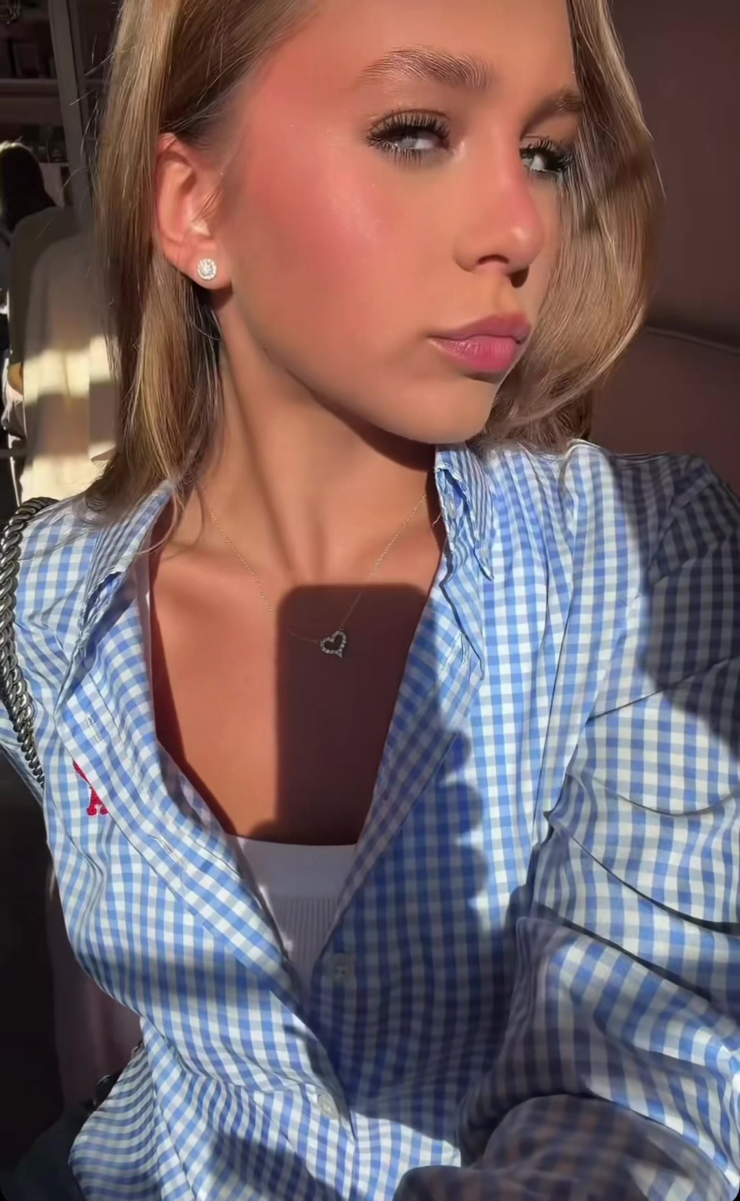 @arinkk