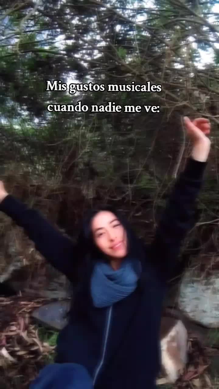 @LUCERO 🖤