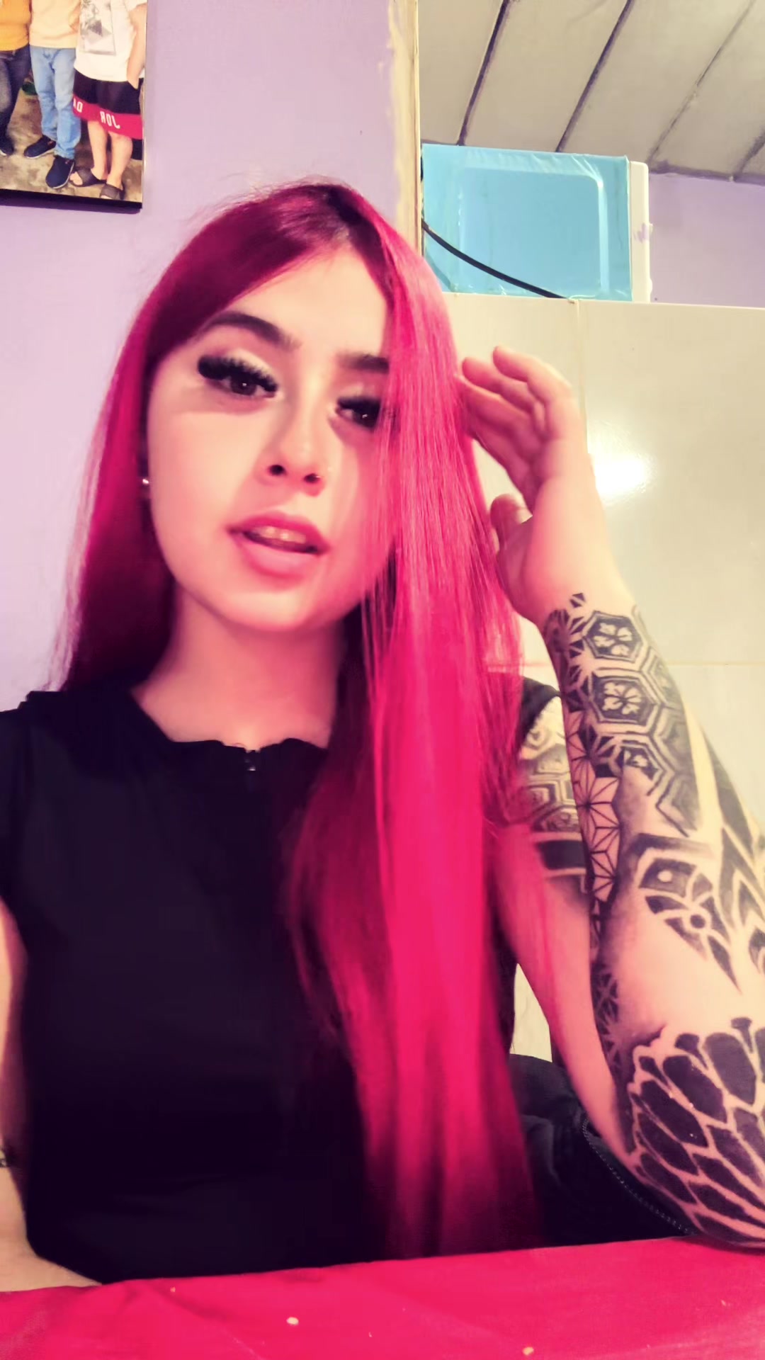 @Yaquii