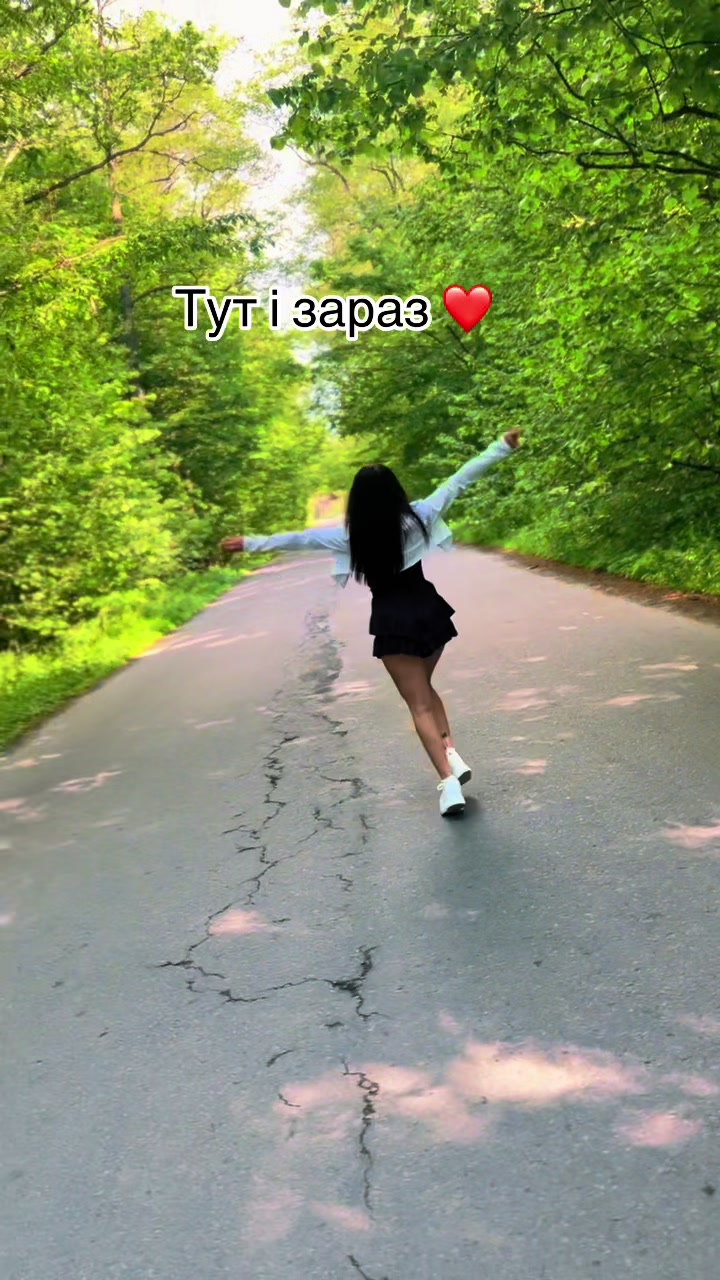 @Оленка _зміючка