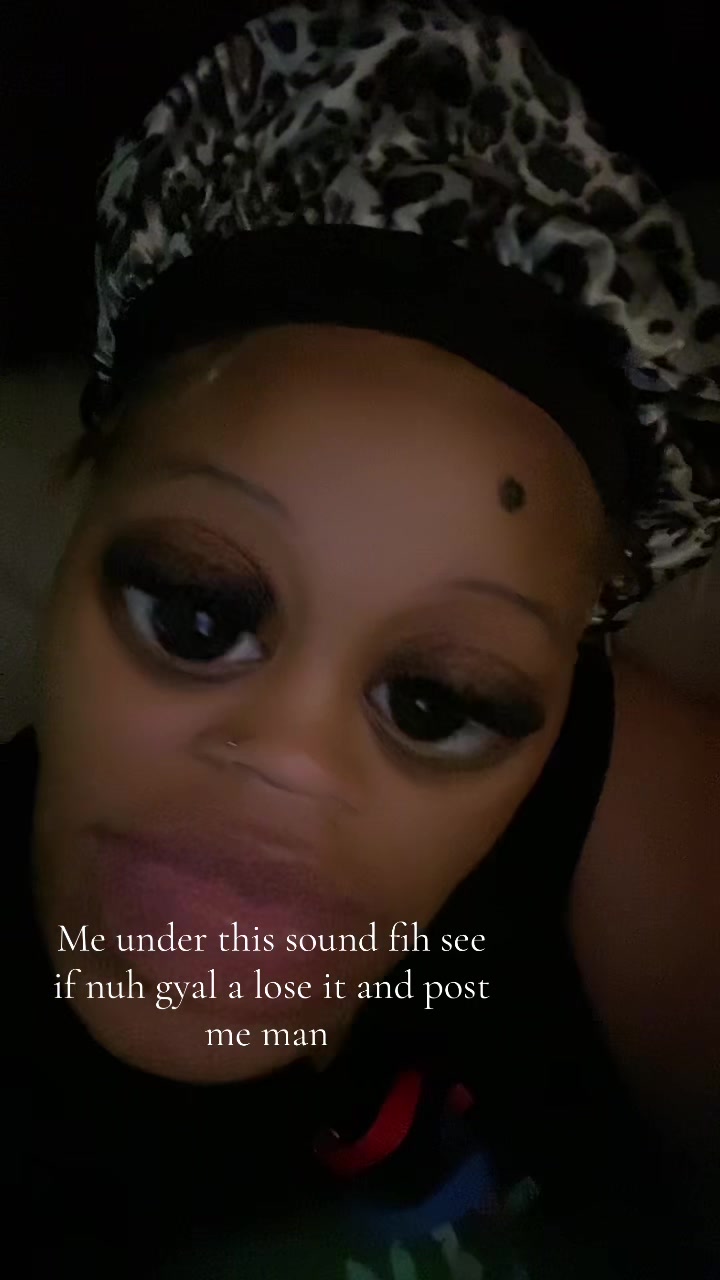 @Ur wife 🧟♀️