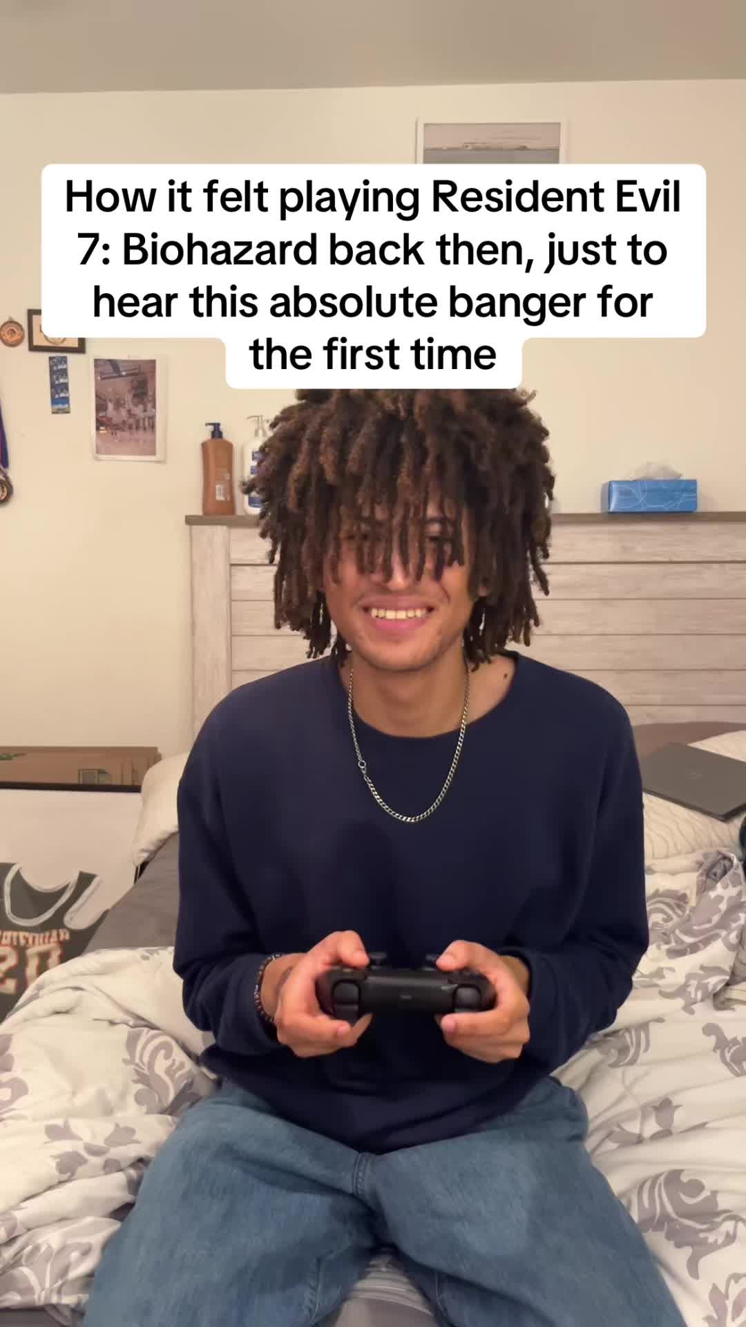 @ITZZ$kovie