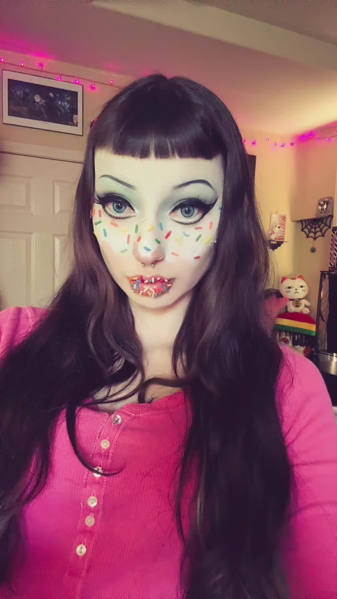 @🕷️