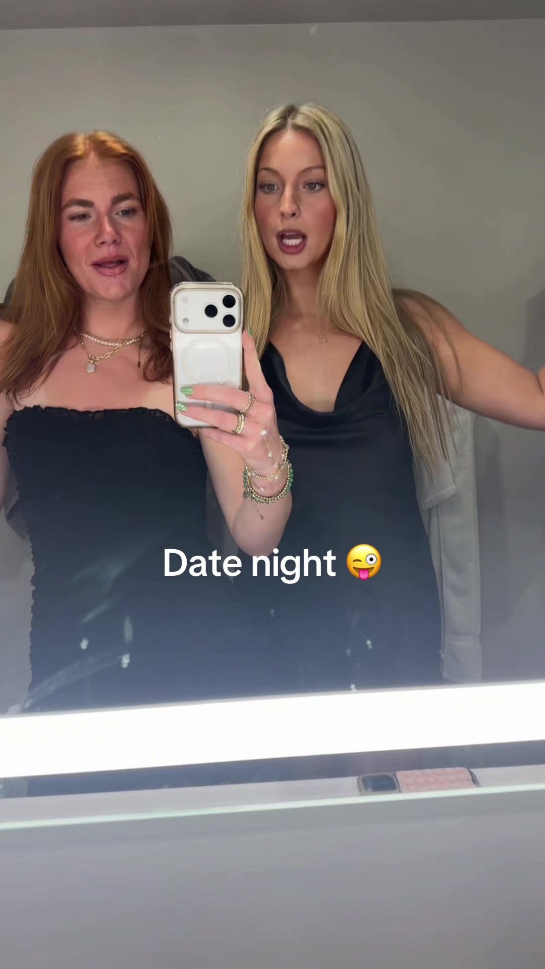 @caroline 🤑