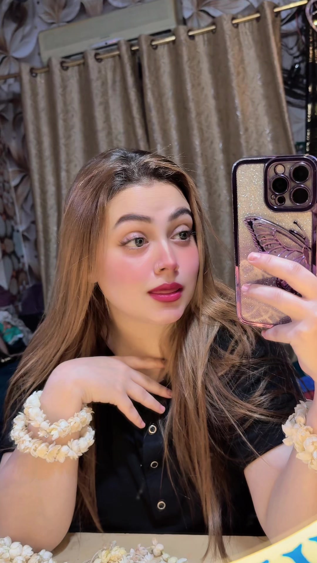 @Nishakhan