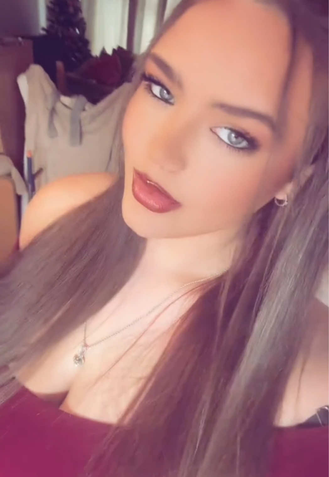 @Y-VibeEra
