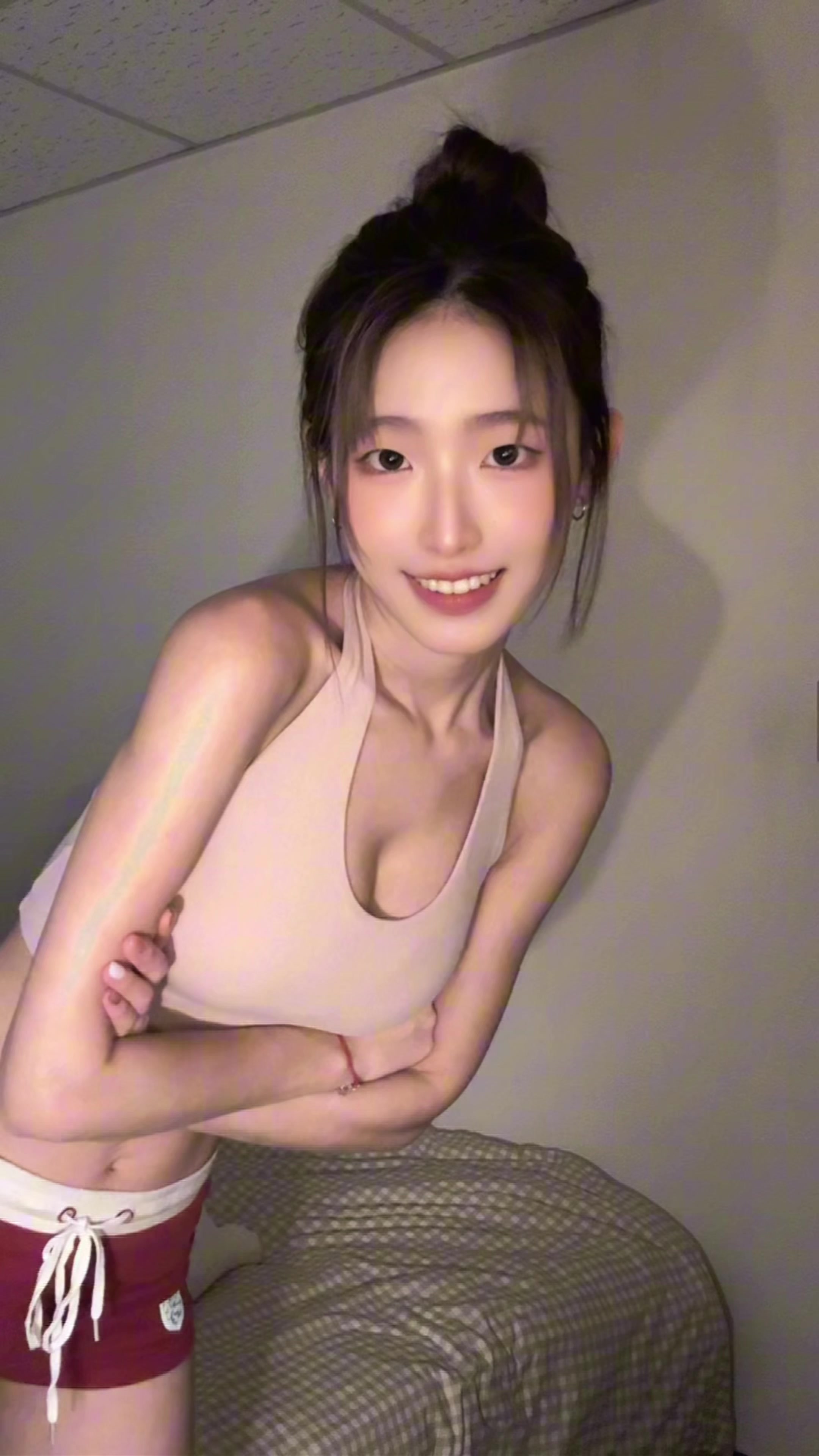 @妍靜YM