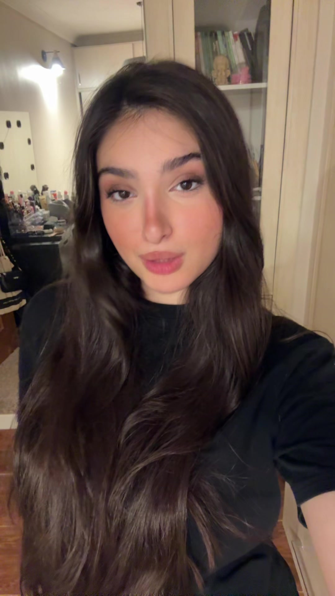 @Sharin.z