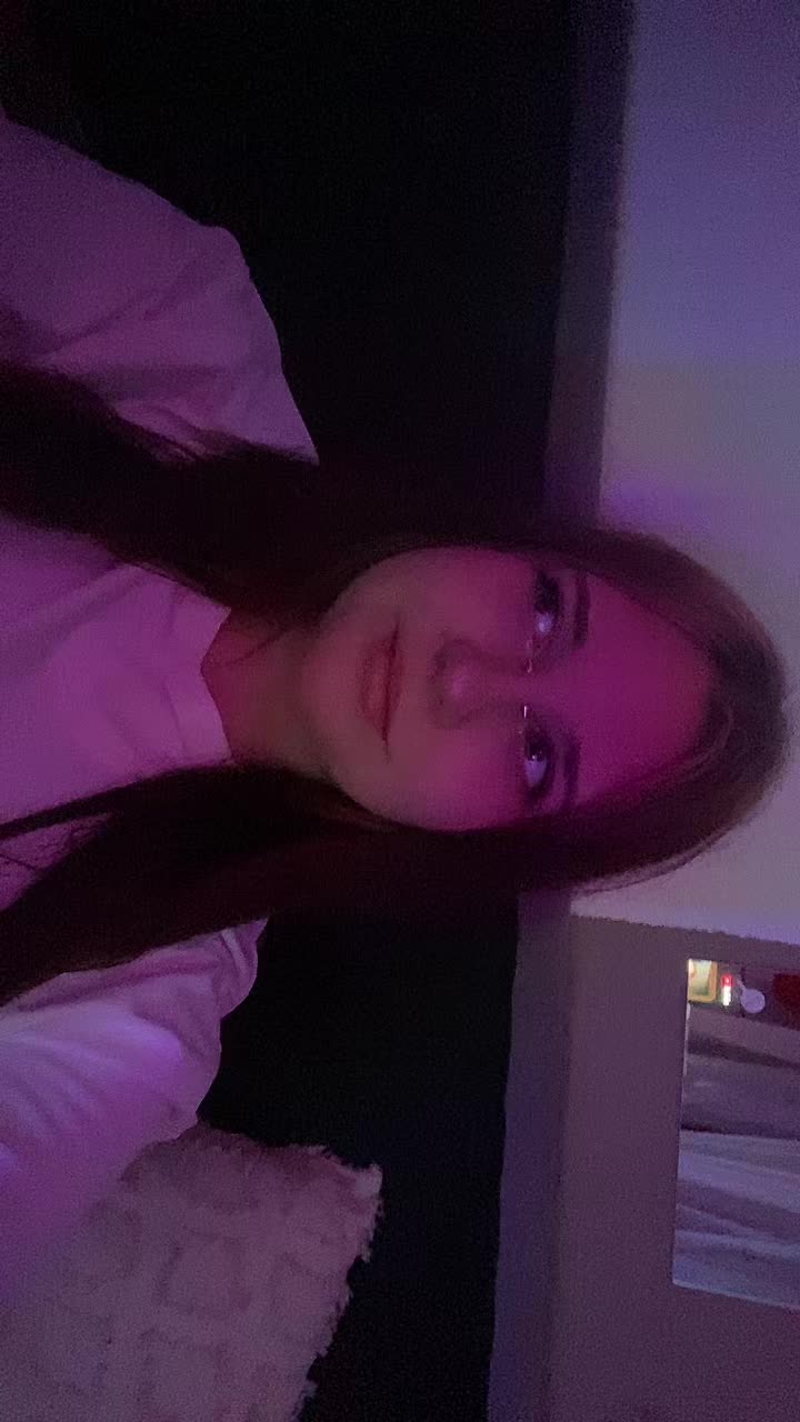 @🎧