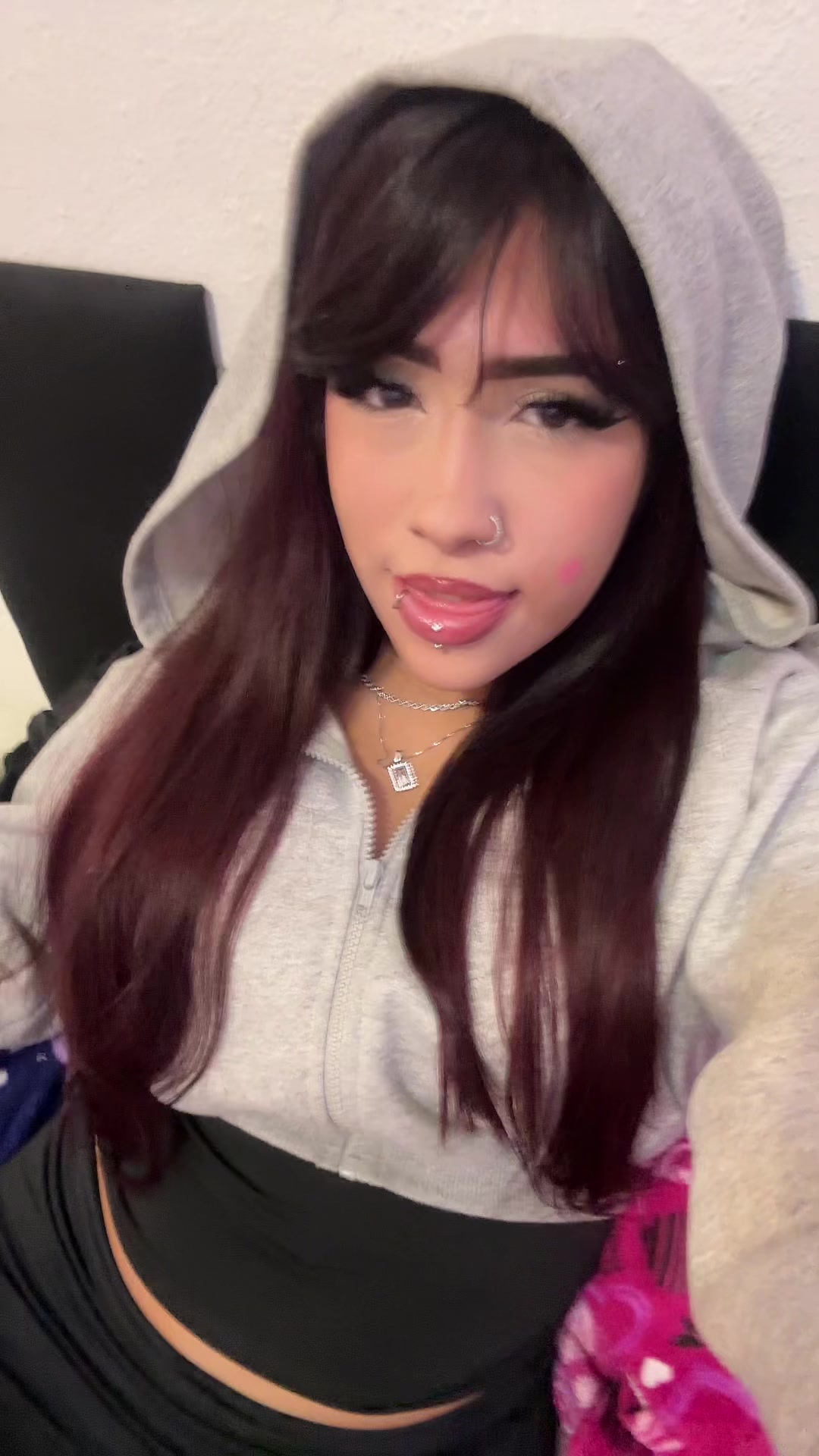 @𝑳ꨄ
