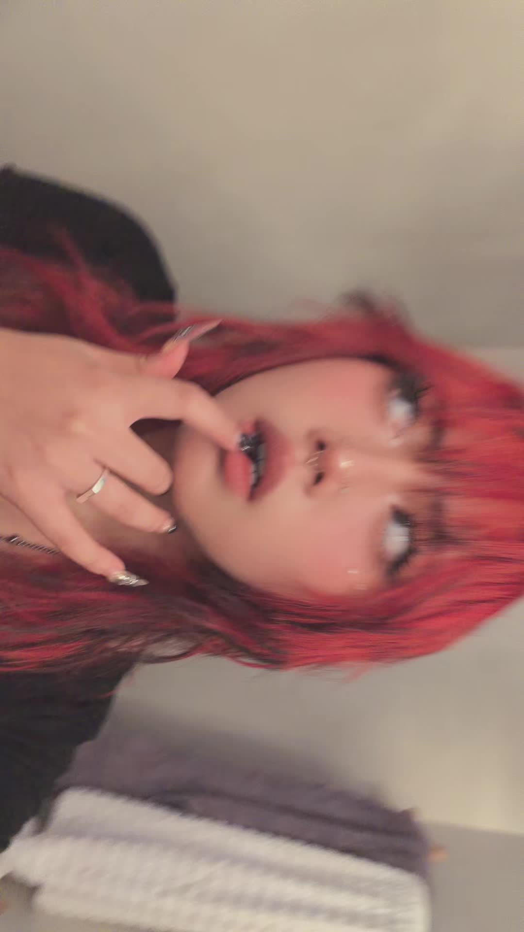@Vy ✦