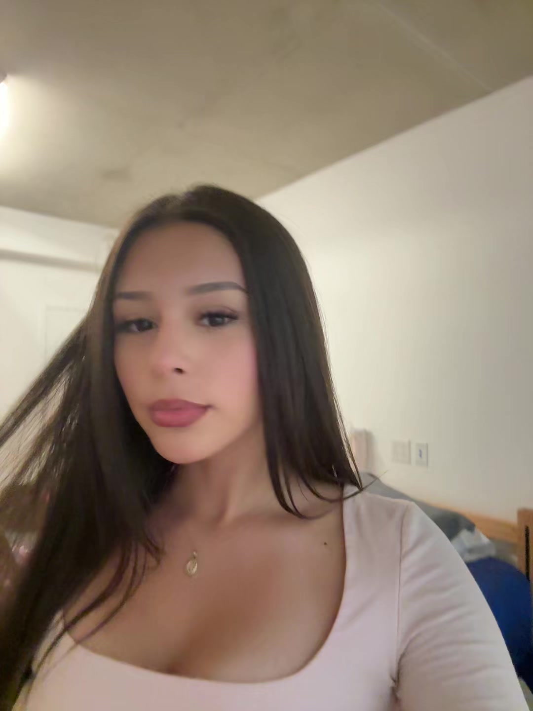 @️