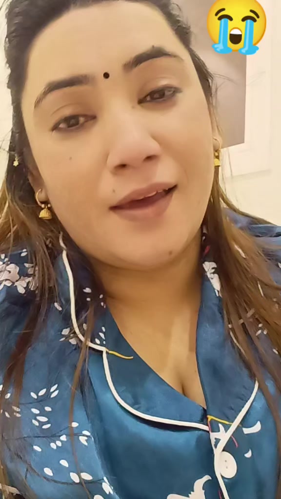 @सानु😘सानु