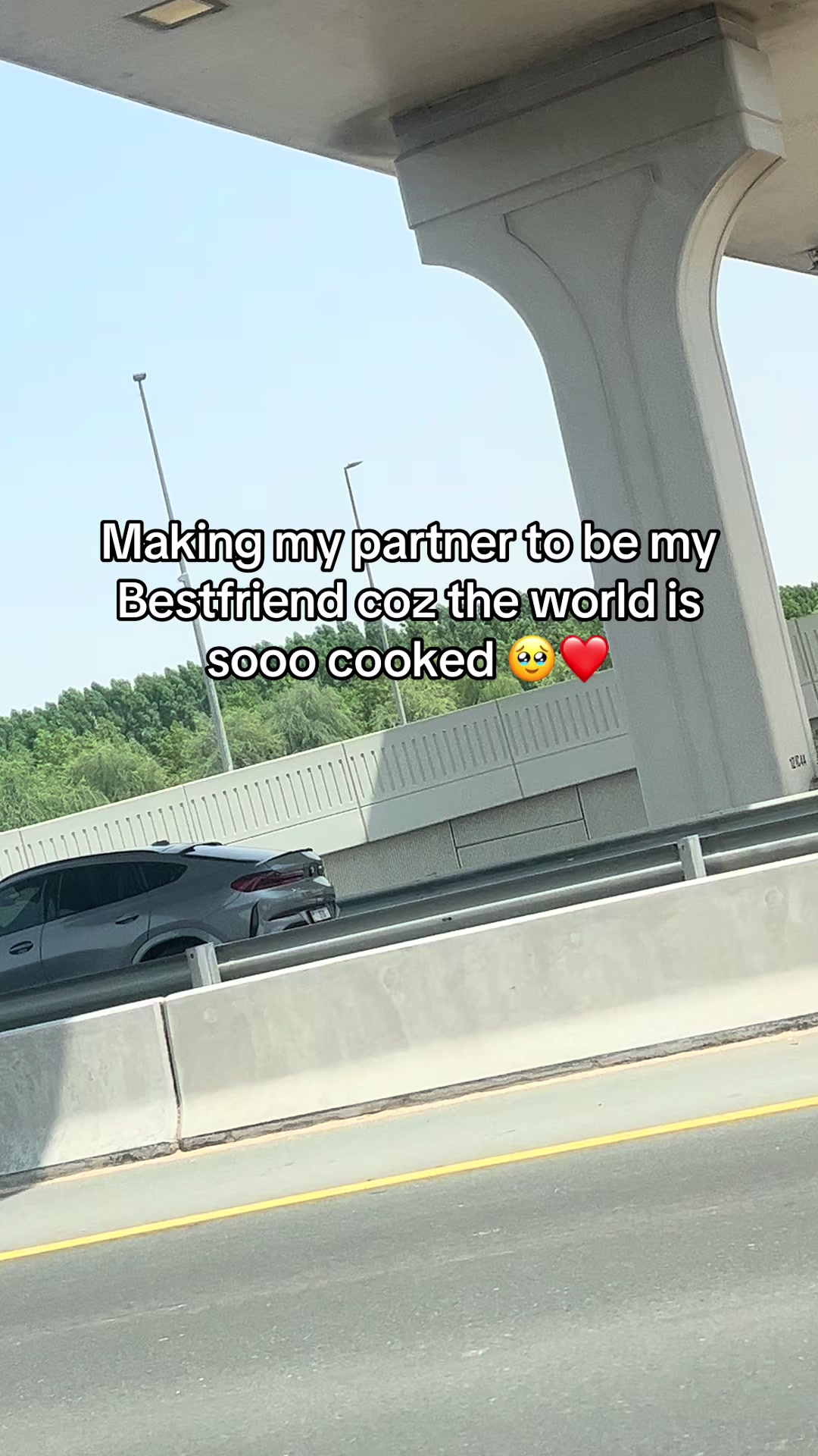 @Ezzy💜🦋