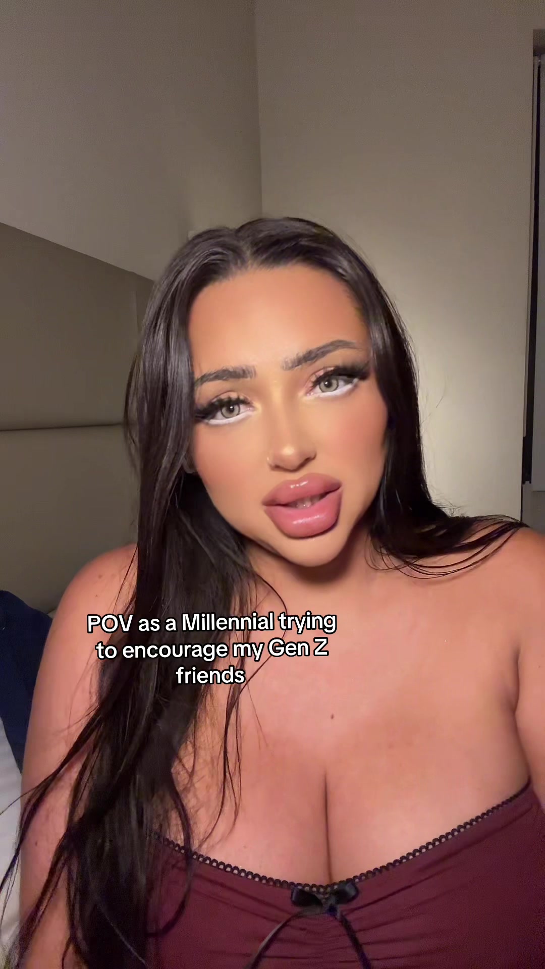 @zoeyfoxxofficial