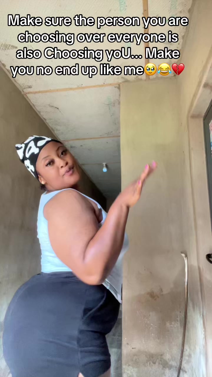 @Curvy Queen 👸
