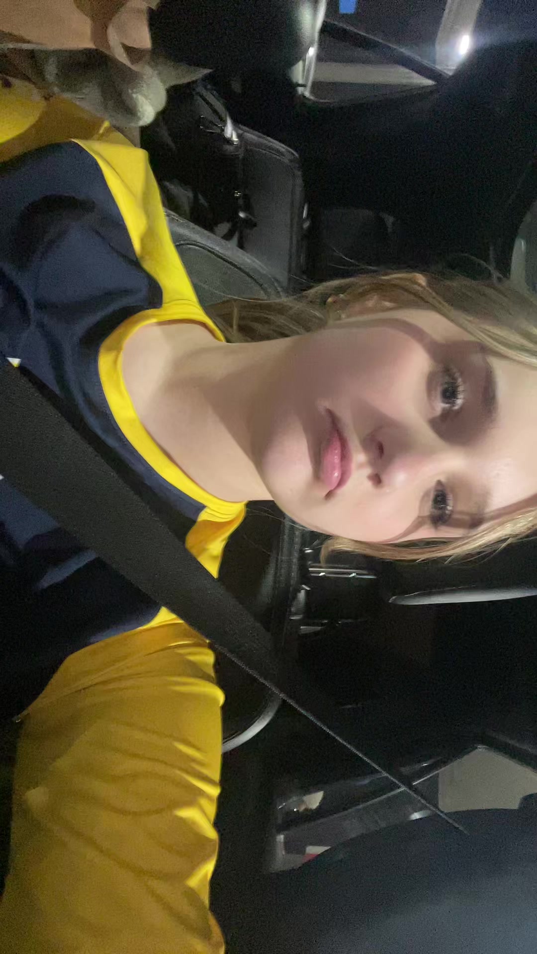 @Ella