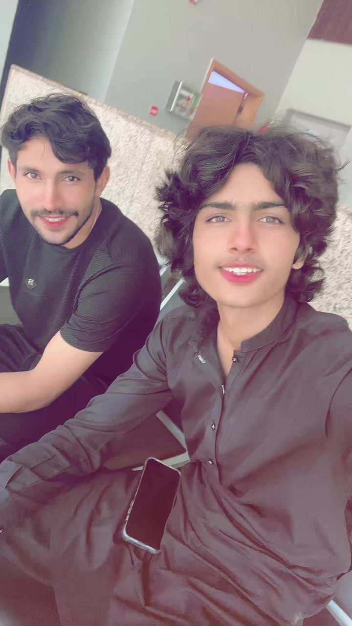 @سلیمان فخرےگجرات🇸🇦