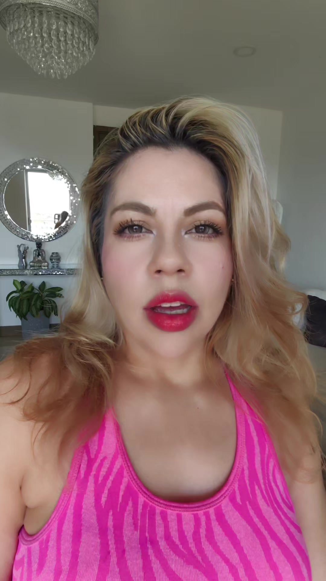 @Vaneyoga official