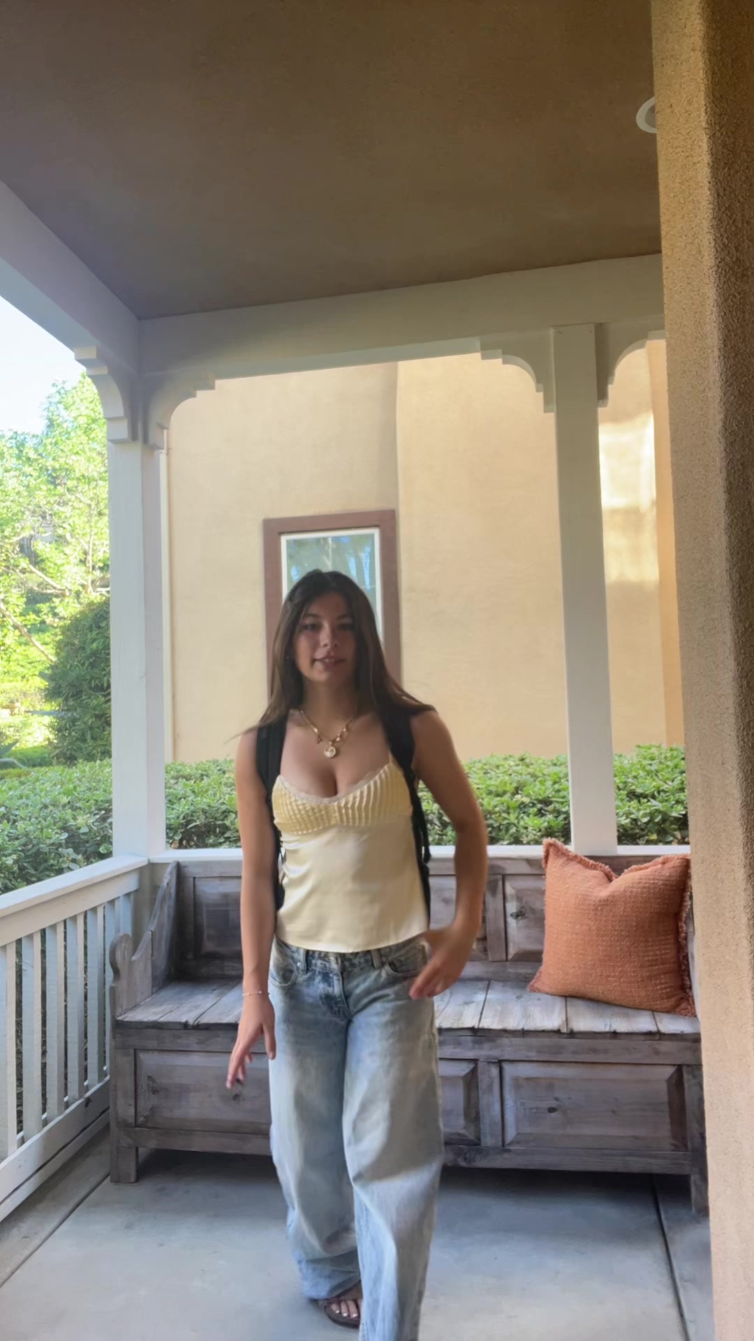 @hi