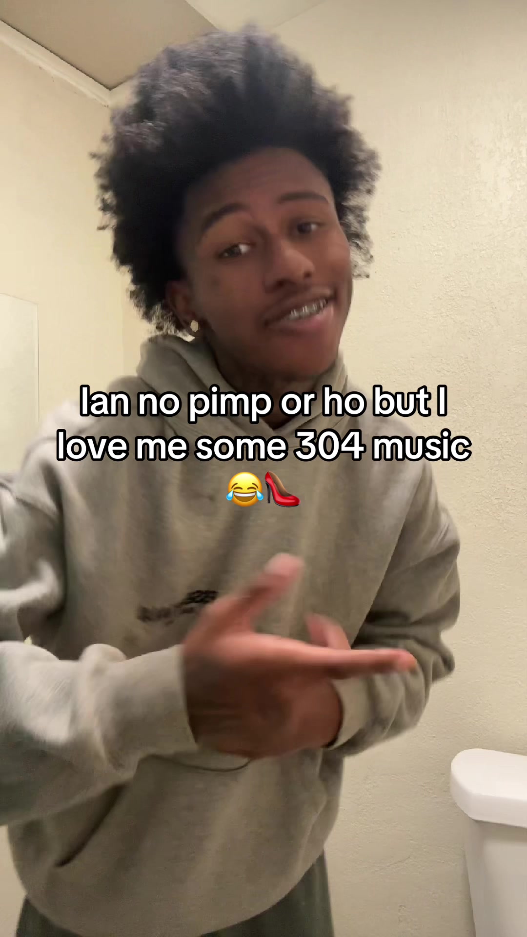 @MoneyMadeRain♛