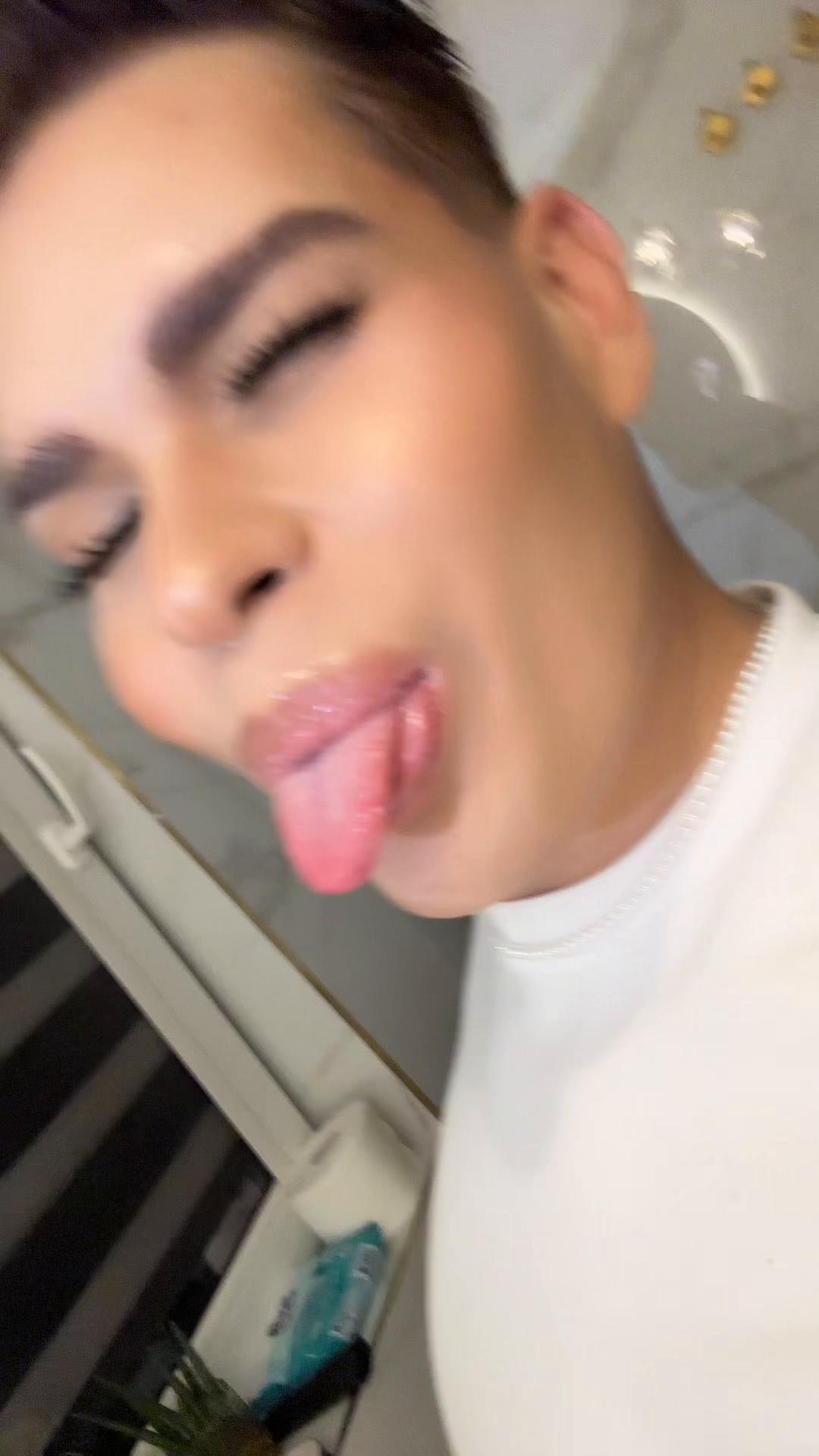 @Simon_Secret✨🧚🏾♀️