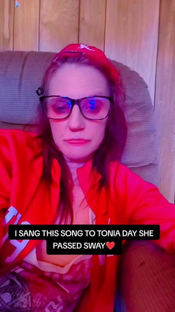 @Tonia Moore/Tcake