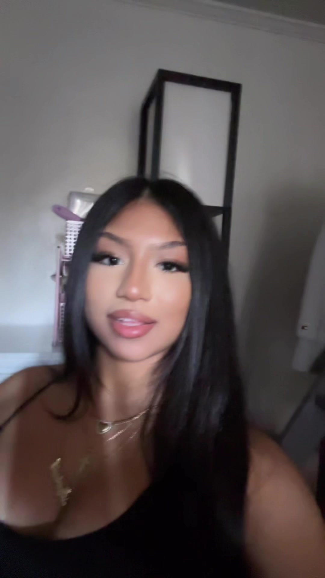 @️